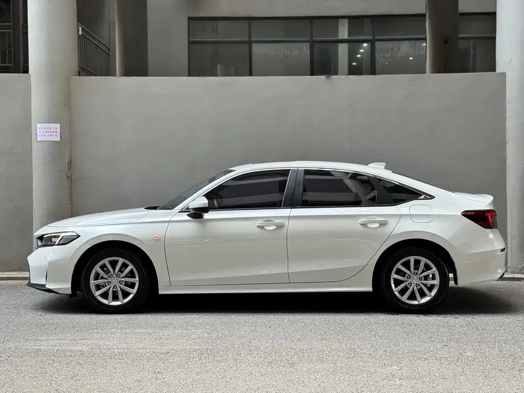 Honda Civic — фото 2