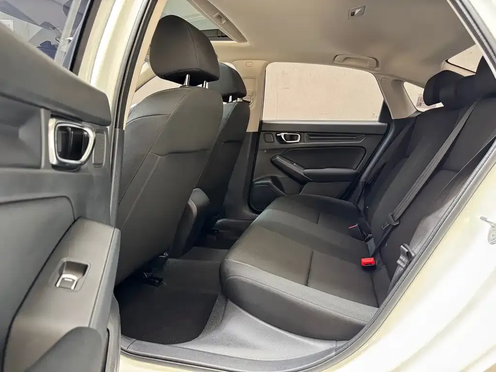 Honda Civic — фото 5