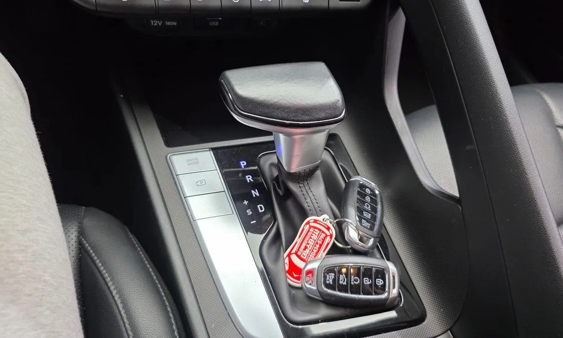 Hyundai AVANTE 2021 из KR, фото 10