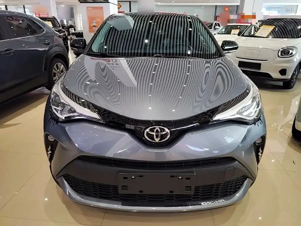 Toyota C-HR — фото 6