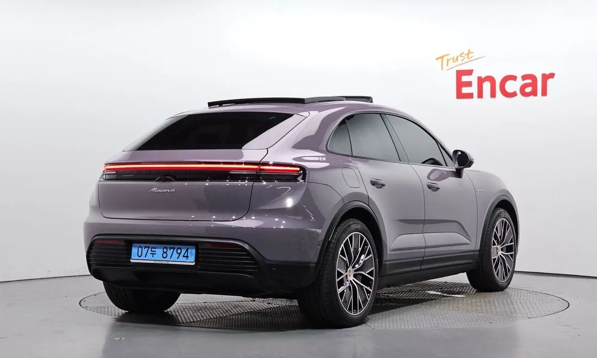 Porsche Macan — фото 9