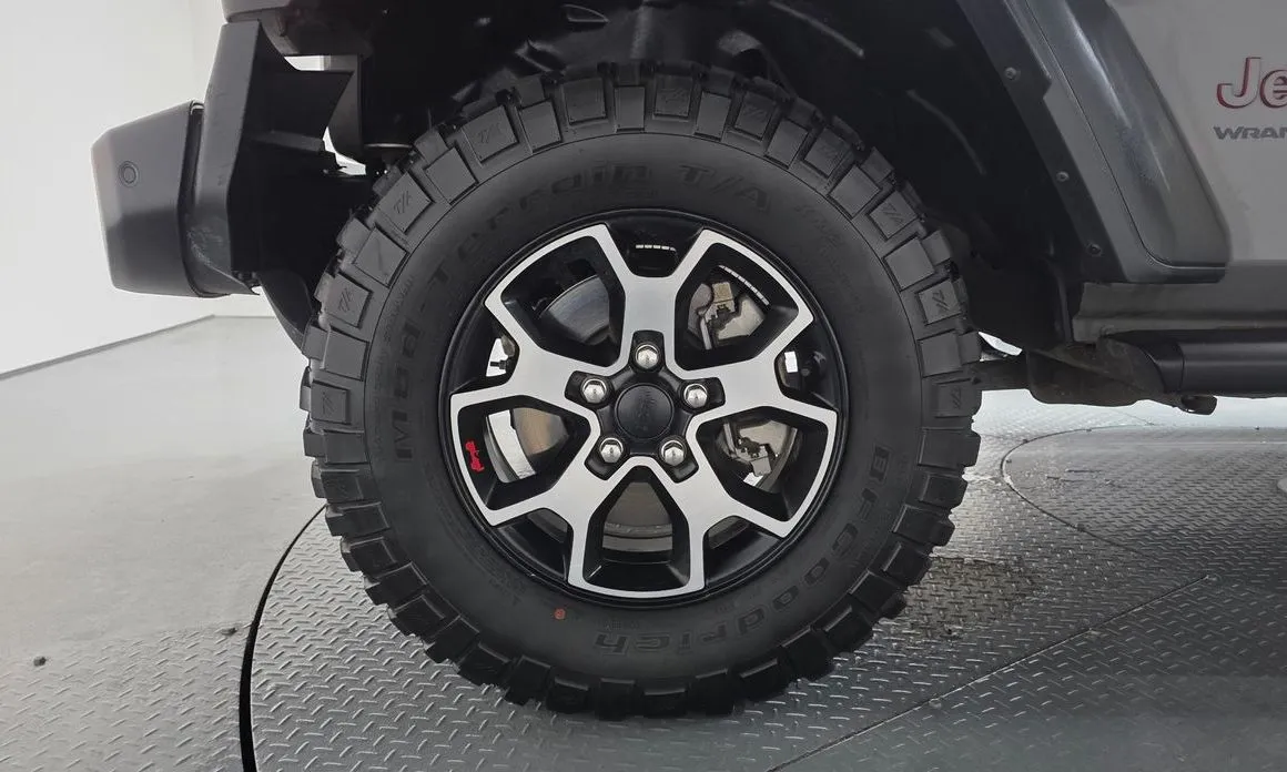 Jeep Wrangler — фото 7