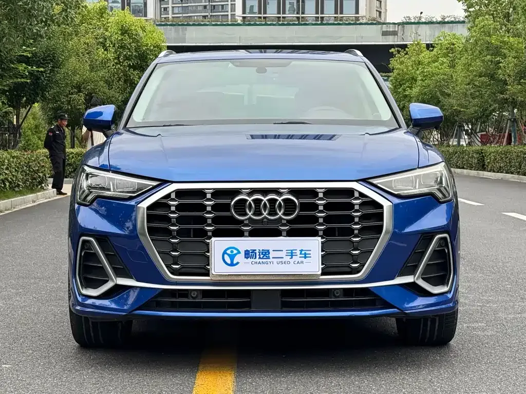 Audi Q3 — фото 2