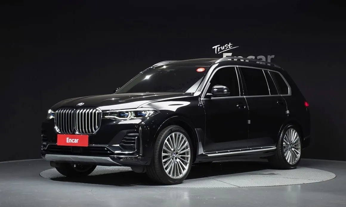 BMW X7 — фото 1