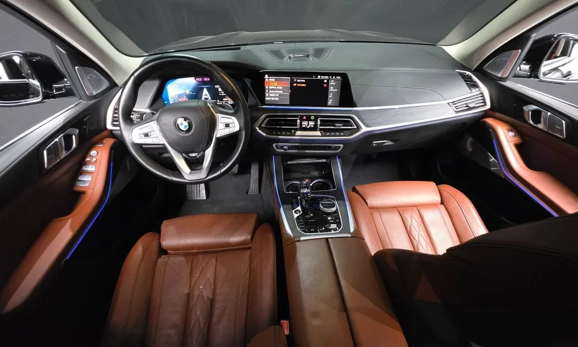 BMW X7 — фото 9