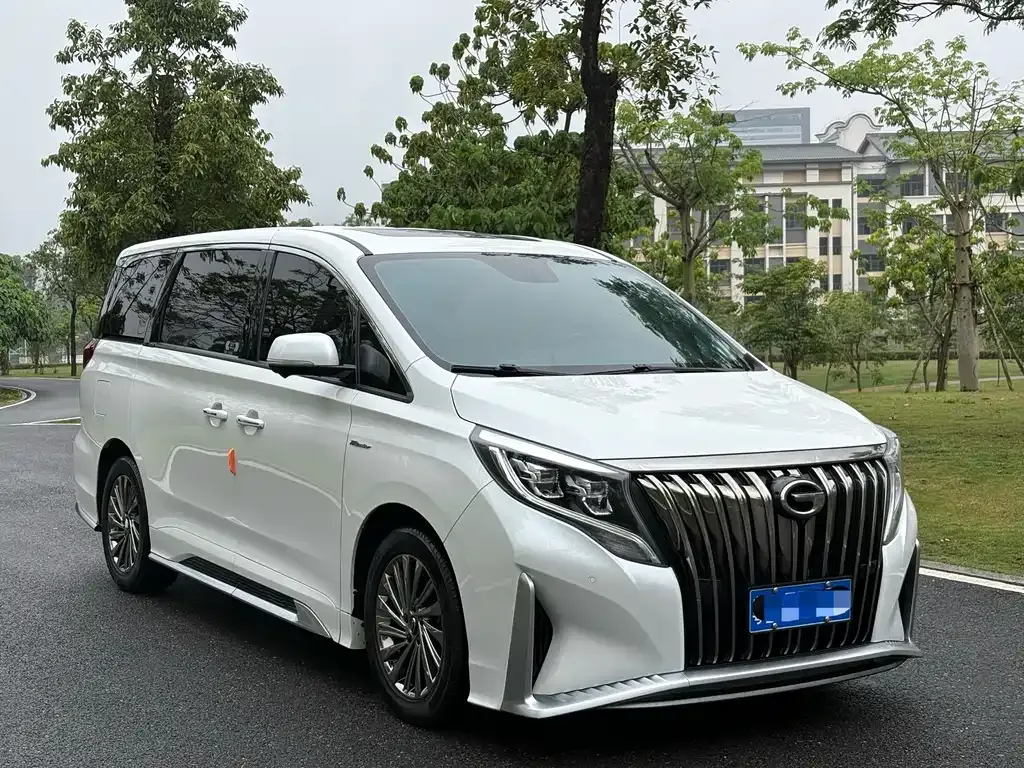 GAC Motor Trumpchi M8 — фото 8