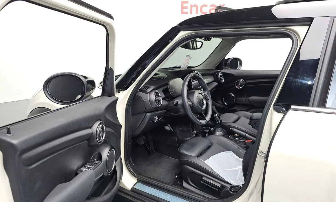 Mini Cooper 2021 из KR, фото 4