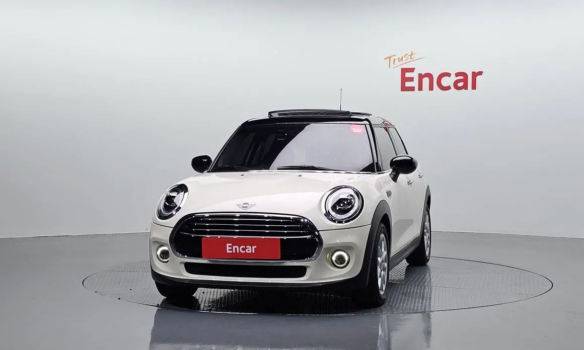 Mini Cooper 2021 из KR, фото 2