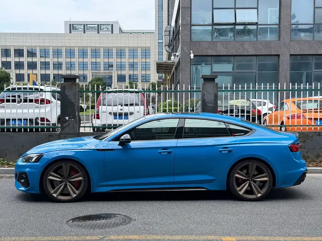 Audi RS 5 — фото 9
