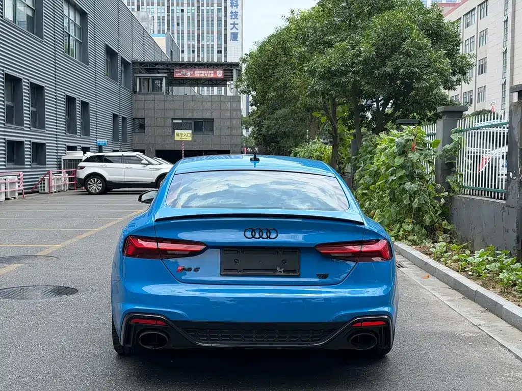 Audi RS 5 — фото 6