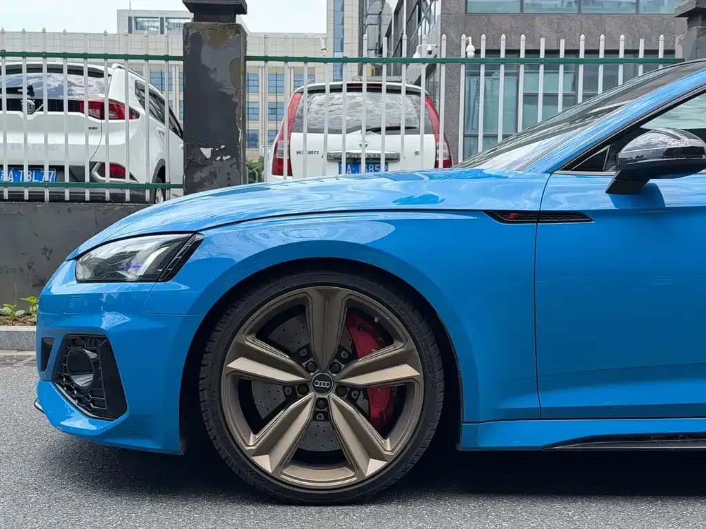 Audi RS 5 — фото 8