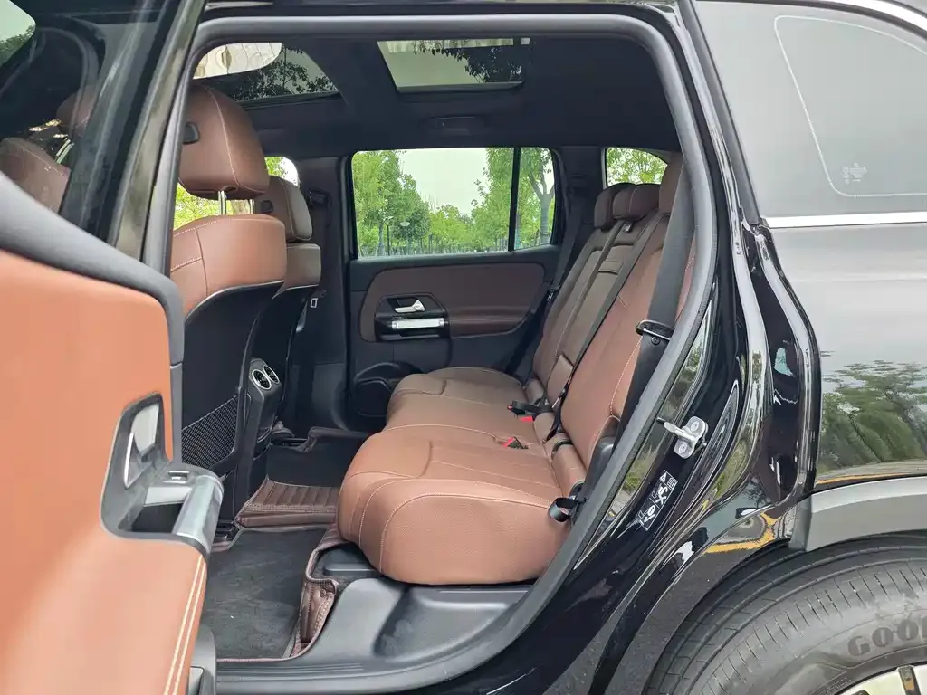 Mercedes-Benz EQB 2026 из CN, фото 2