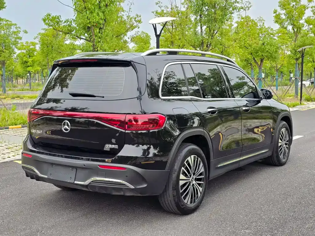 Mercedes-Benz EQB 2026 из CN, фото 5