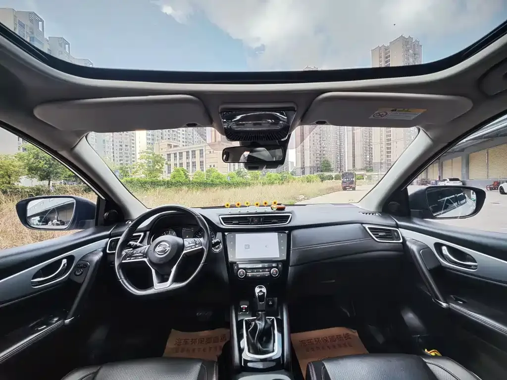 Nissan Qashqai 2021 из CN, фото 2