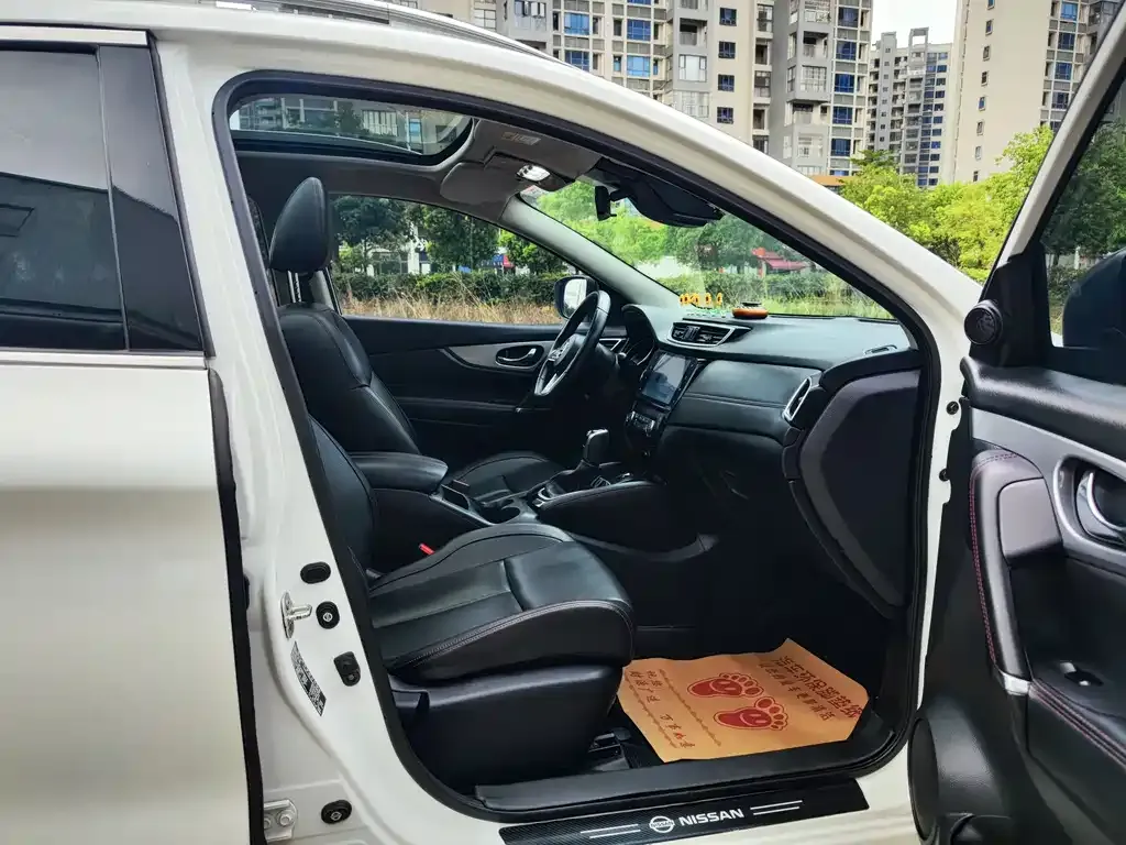 Nissan Qashqai 2021 из CN, фото 3