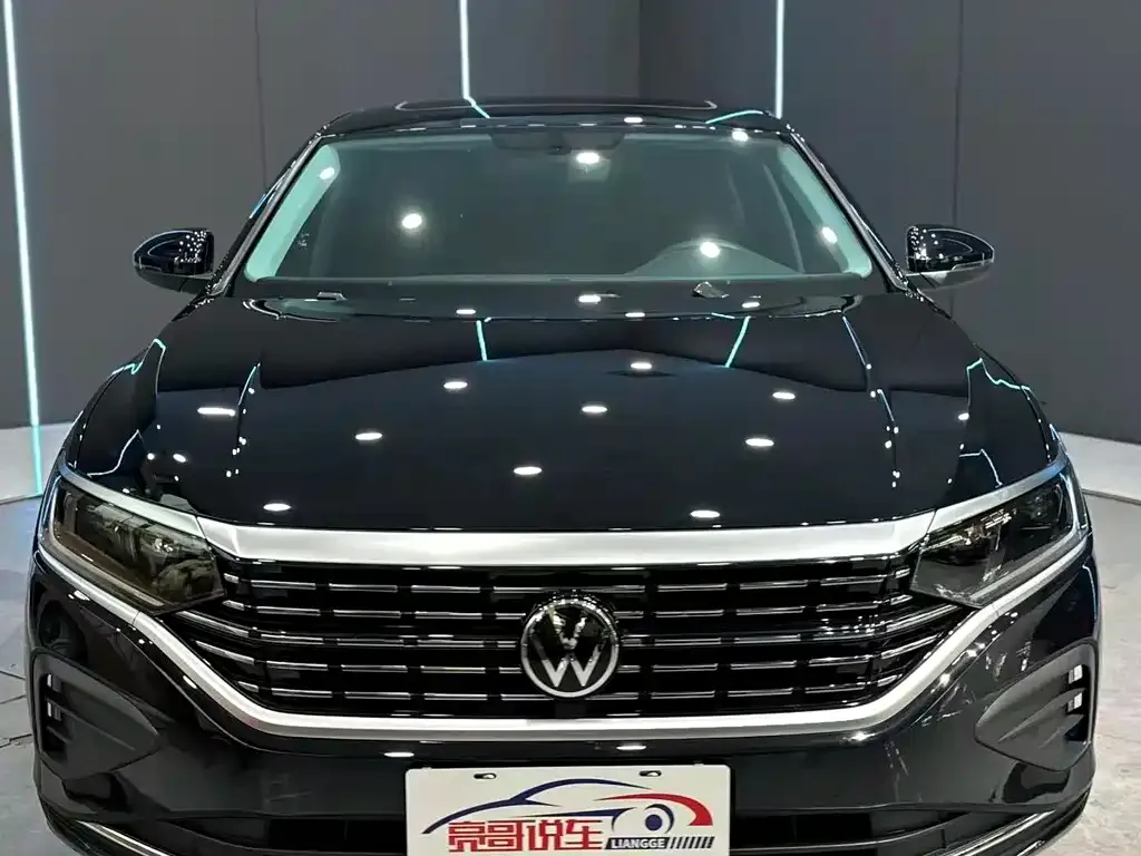 Volkswagen Passat — фото 6