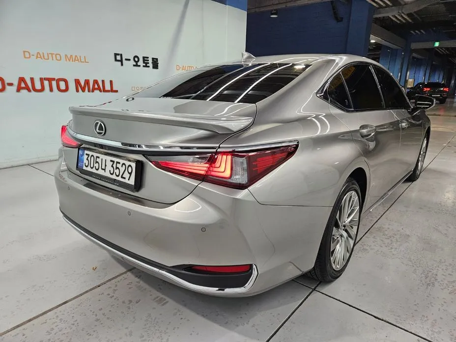 Lexus ES 2026 из KR, фото 6