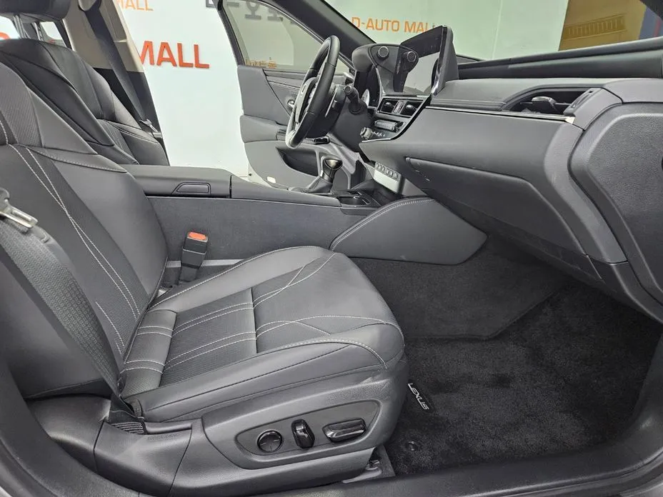 Lexus ES 2026 из KR, фото 4