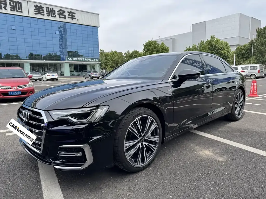 Audi A6L — фото 5