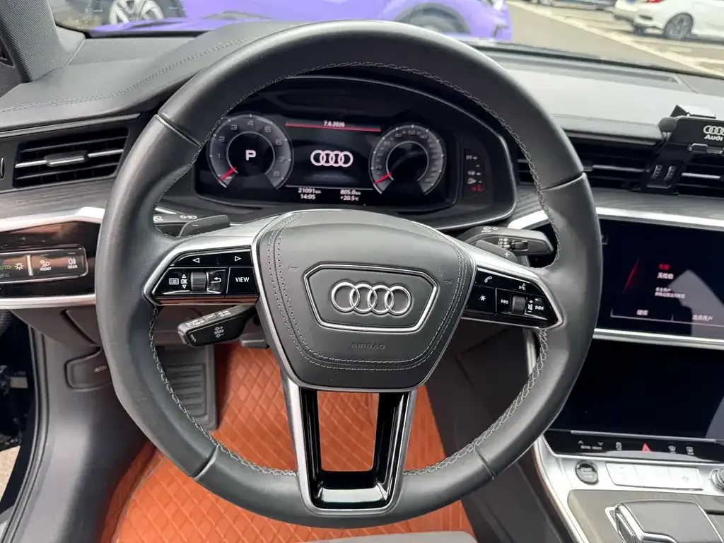 Audi A6L — фото 2
