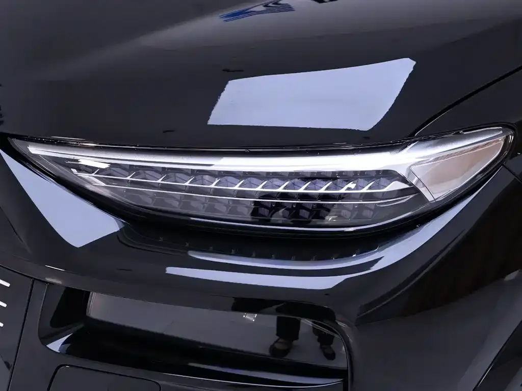 Audi Q6L e-tron 2025 из CN, фото 8