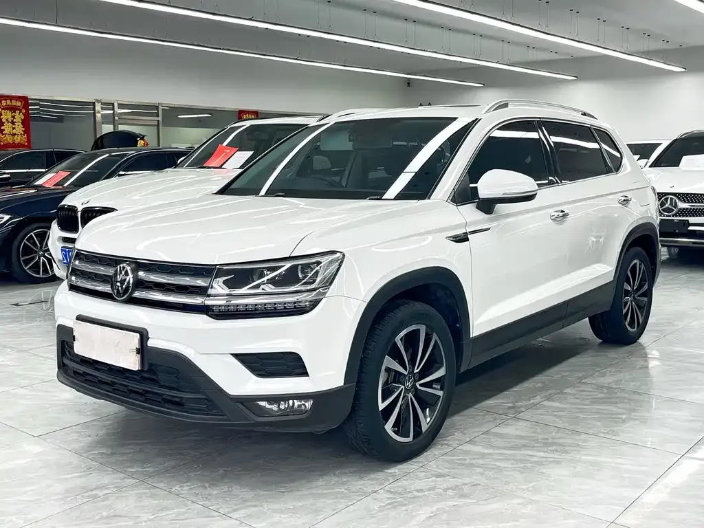 Volkswagen Tharu — фото 1