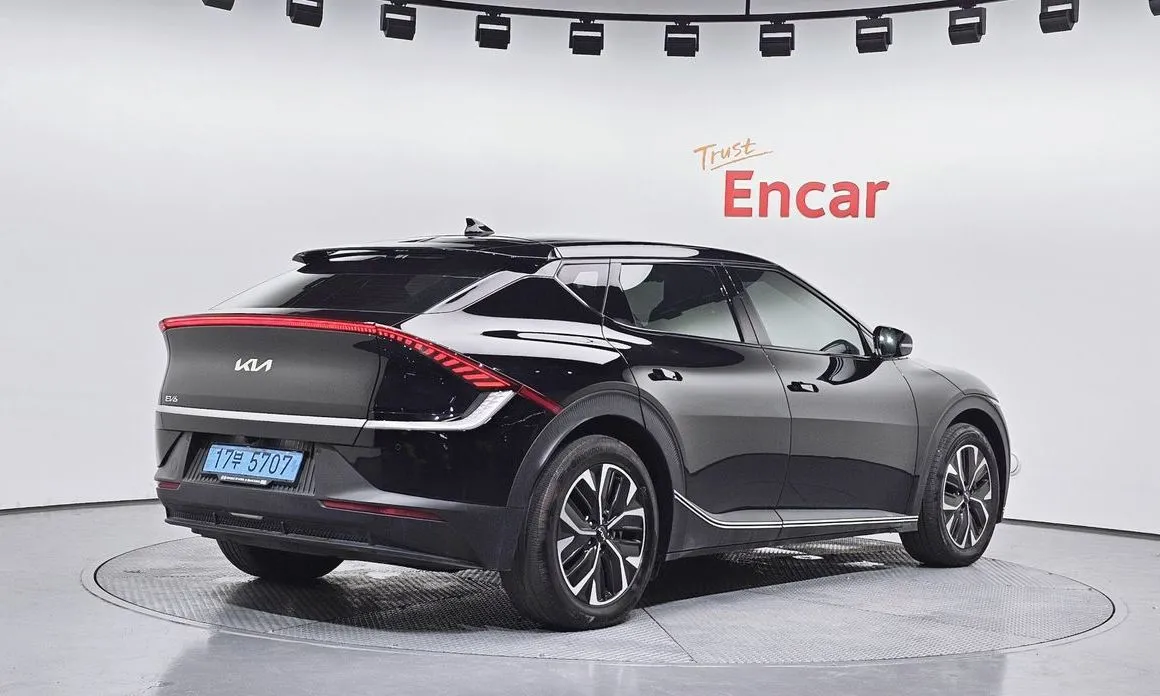 Kia EV6 — фото 4