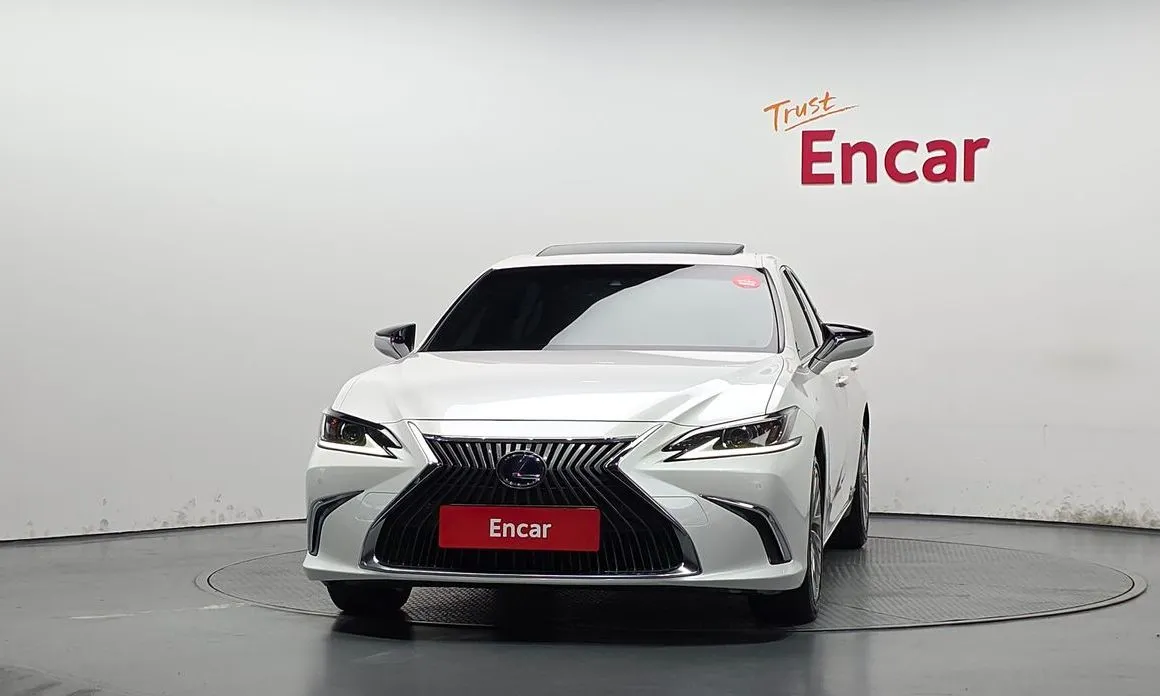 Lexus ES 2021 из KR, фото 2