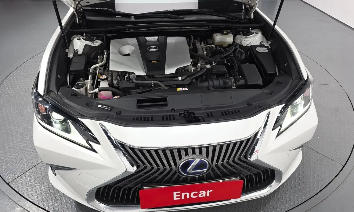 Lexus ES 2021 из KR, фото 9