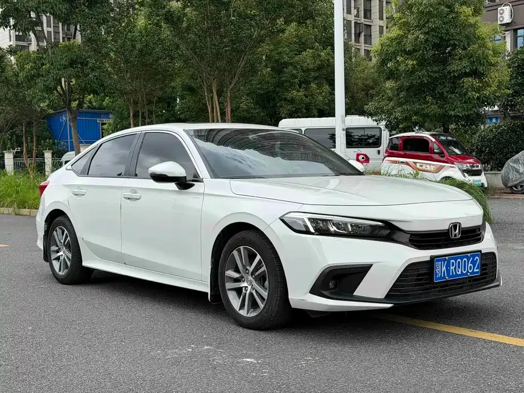 Honda Civic — фото 7