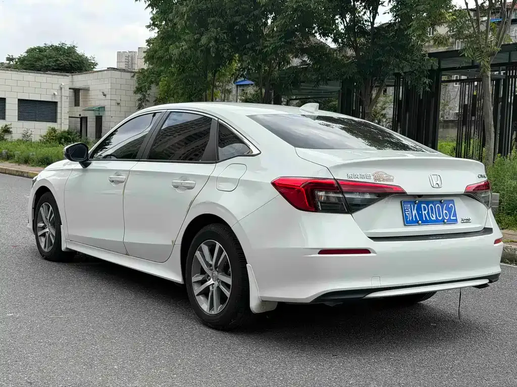 Honda Civic — фото 8