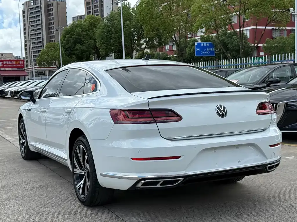 Volkswagen CC — фото 5