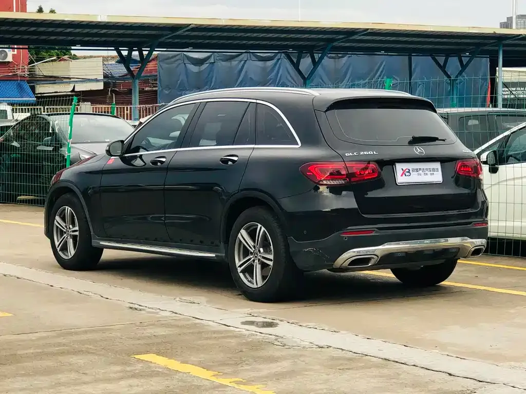 Mercedes-Benz GLC — фото 10