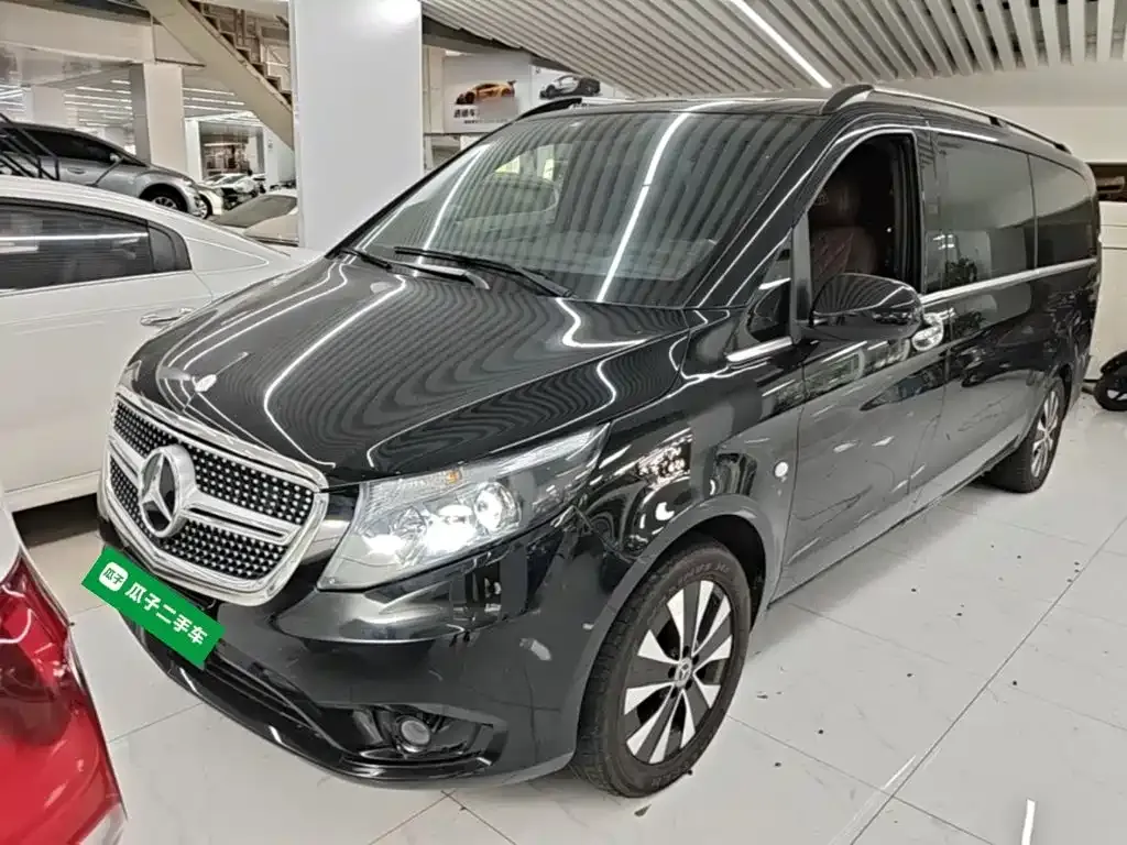 Mercedes-Benz Vito — фото 1