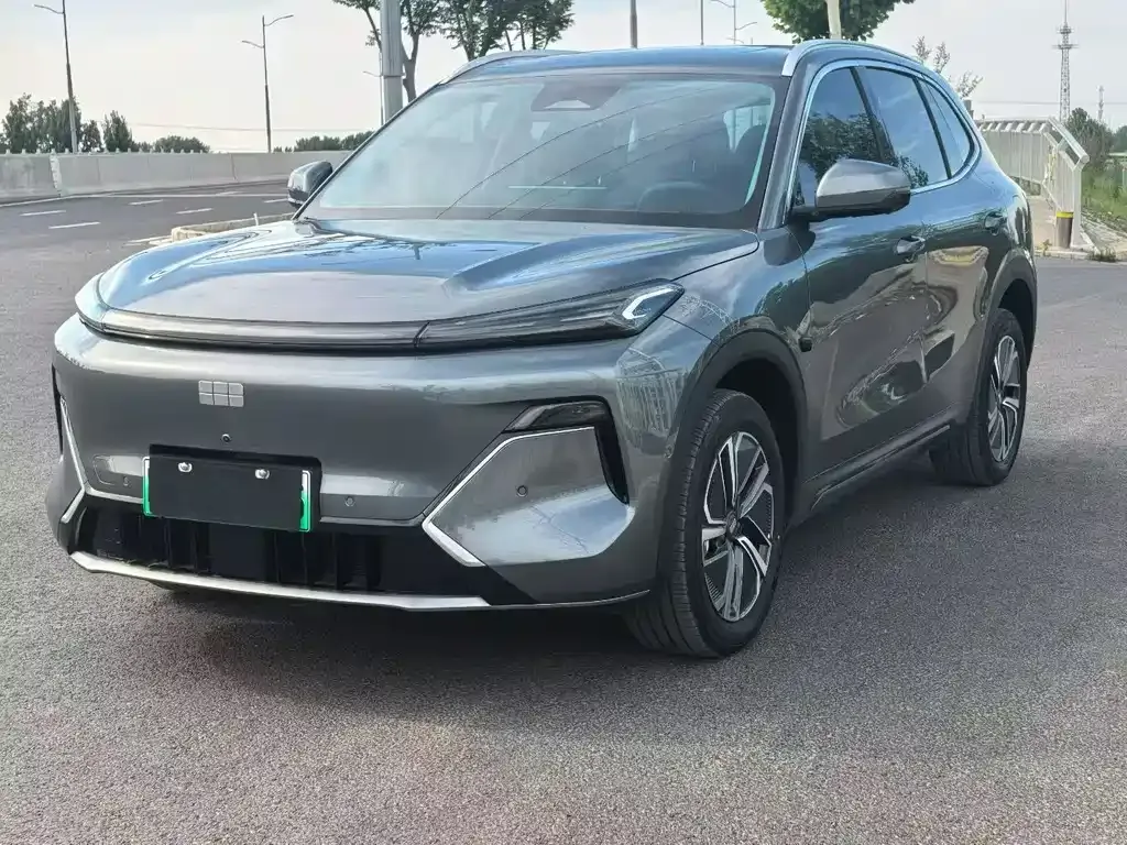 Geely Galaxy Xingjian 7 — фото 1