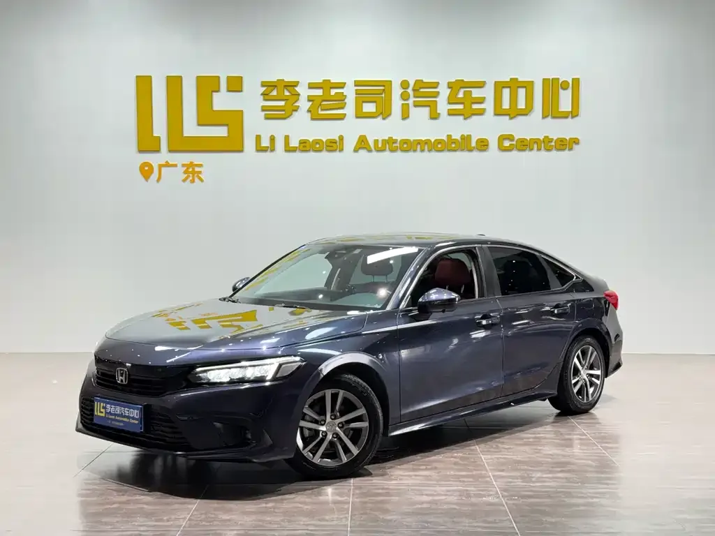 Honda Civic — фото 1