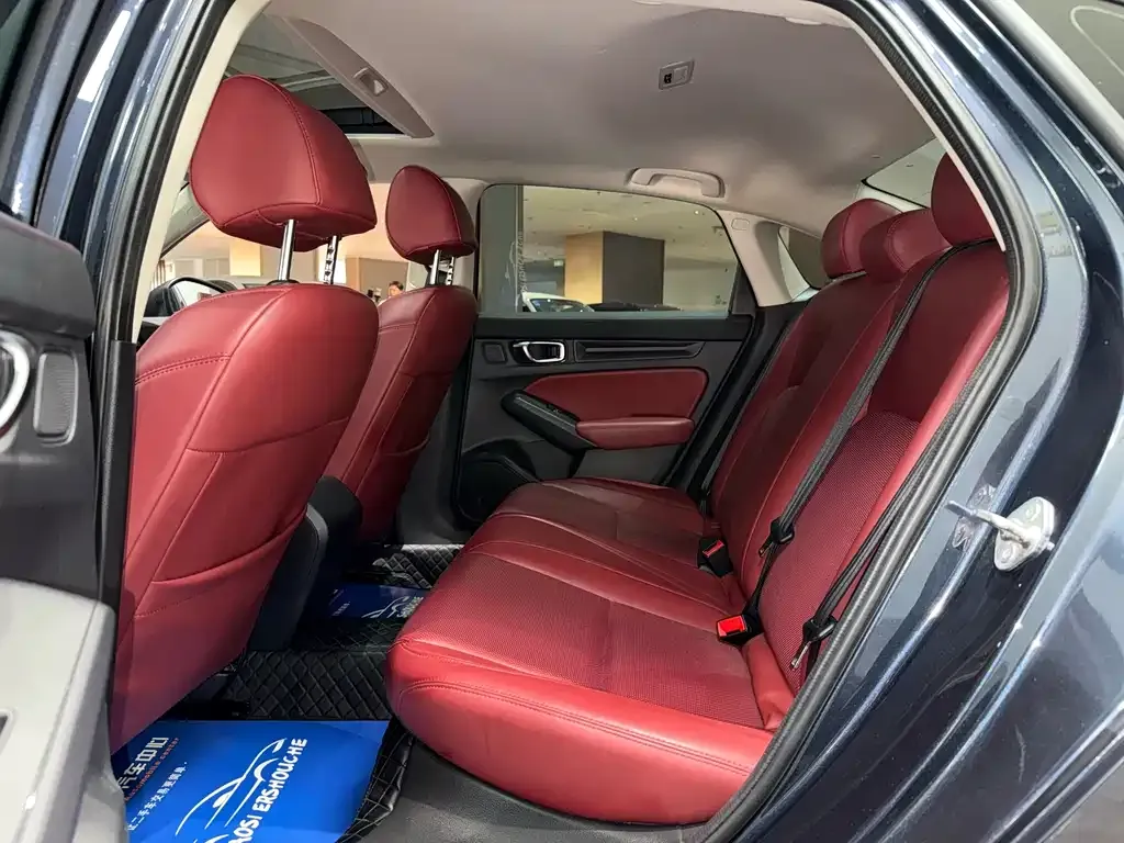Honda Civic — фото 9