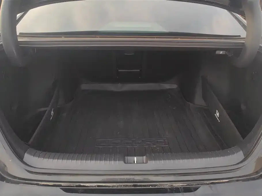 Honda Accord — фото 5