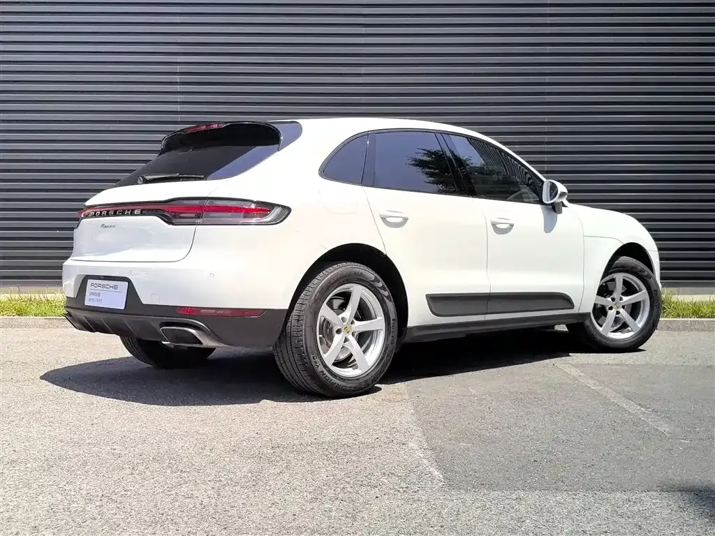Porsche Macan — фото 6