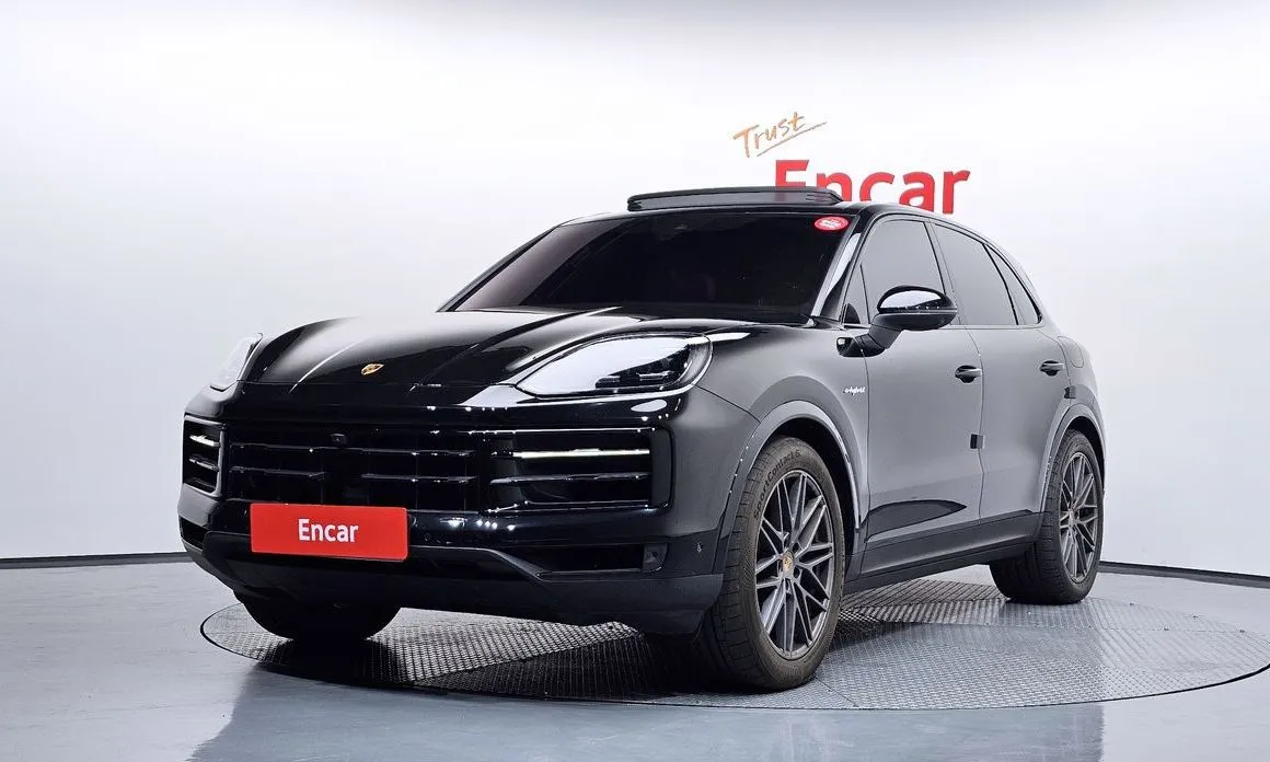 Porsche Cayenne 3.0 E-Hybrid 1