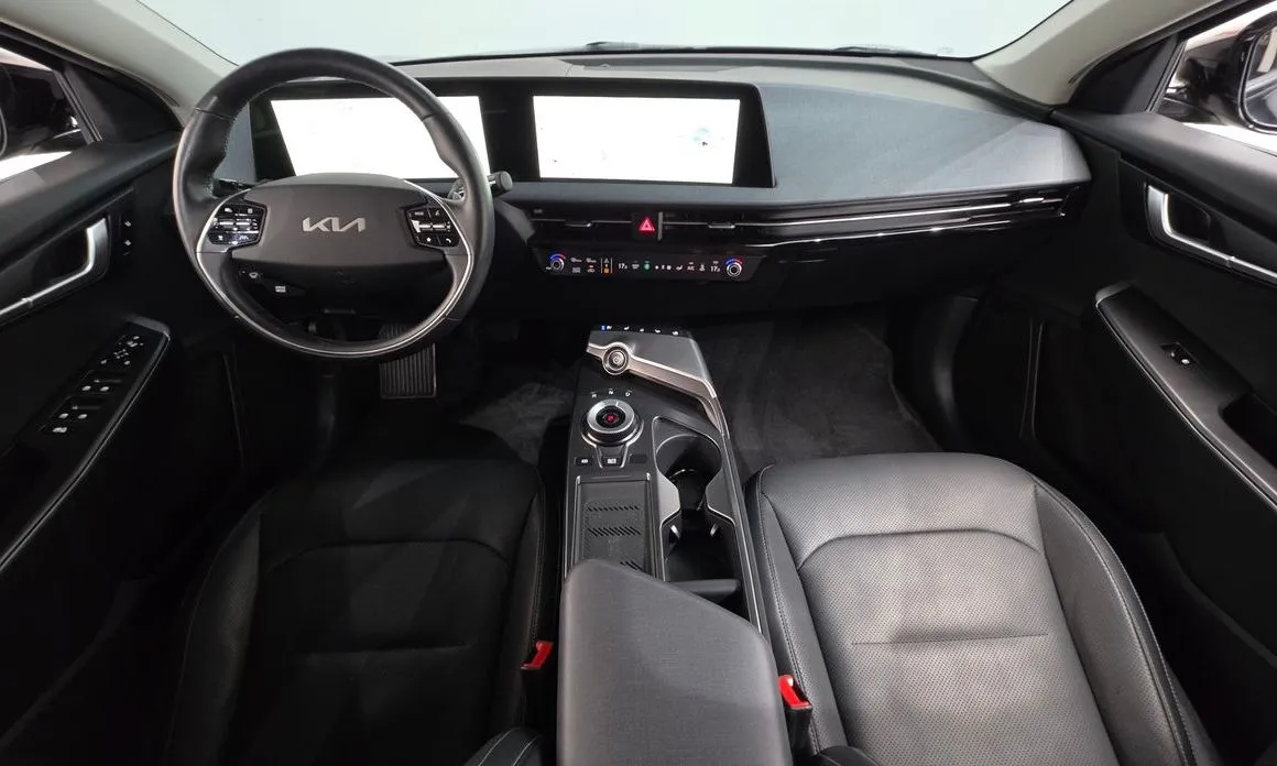 Kia EV6 — фото 6