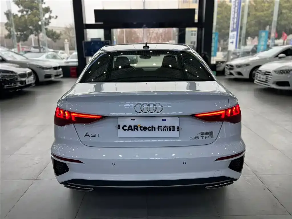 Audi A3 — фото 2