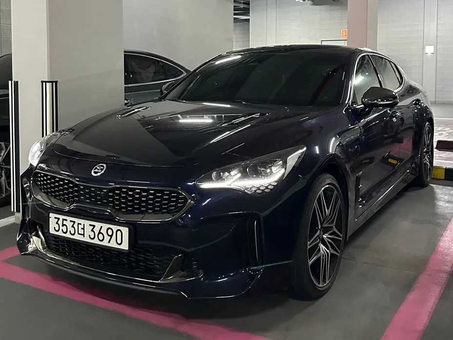 Kia Stinger — фото 1