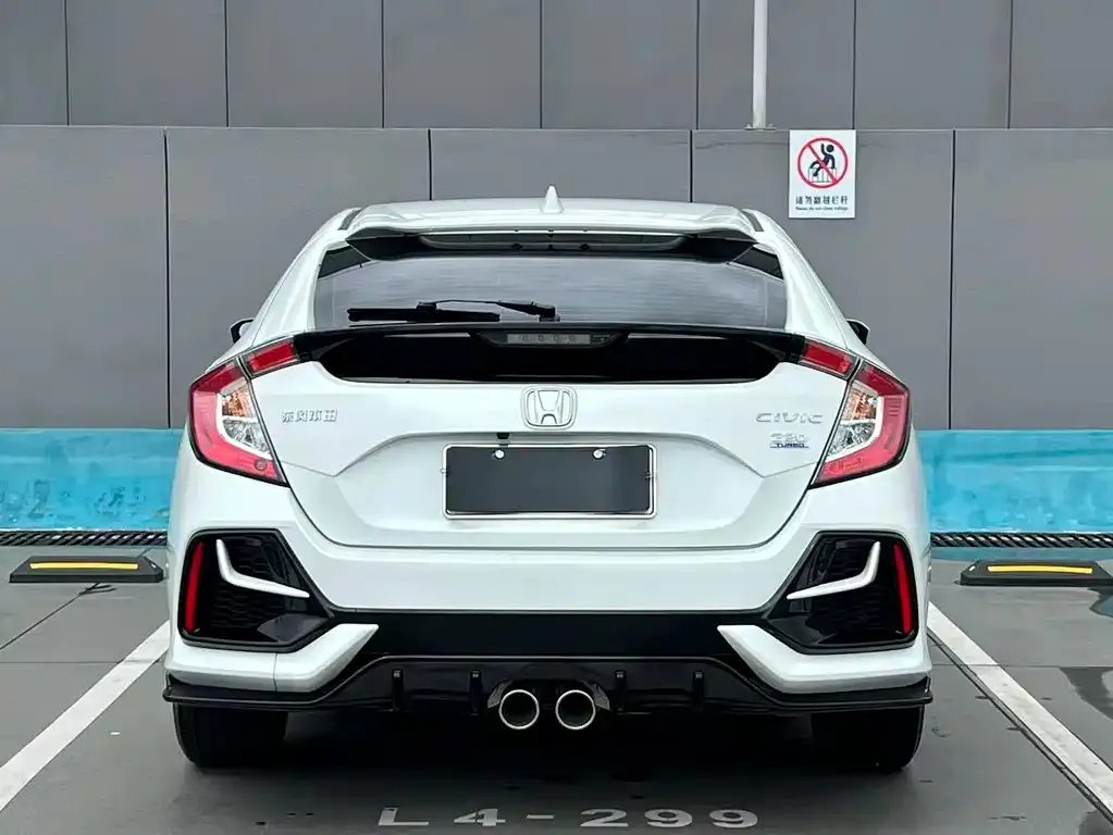 Honda Civic — фото 5
