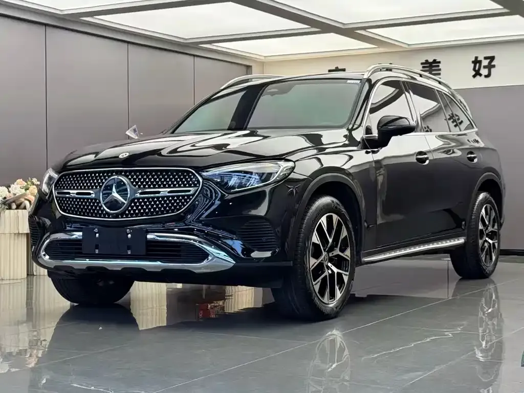 Mercedes-Benz GLC — фото 1