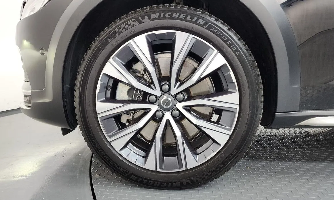 Volvo V90 2024 из KR, фото 7