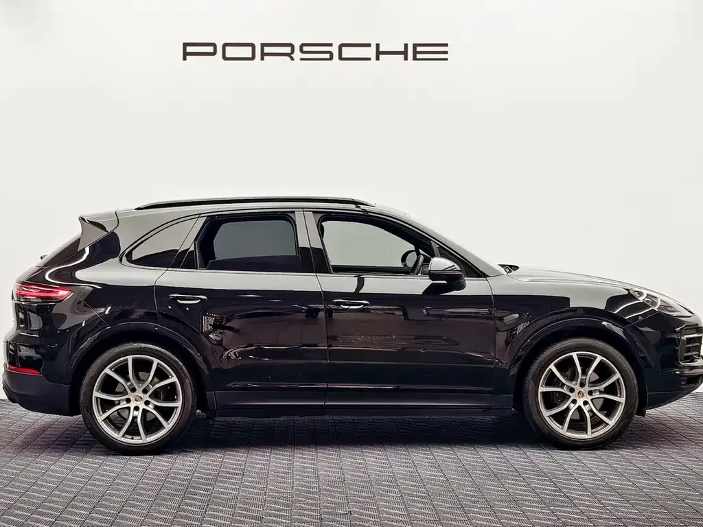 Porsche Cayenne — фото 3