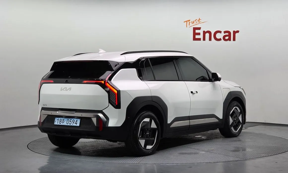 Kia EV3 2025 из KR, фото 4