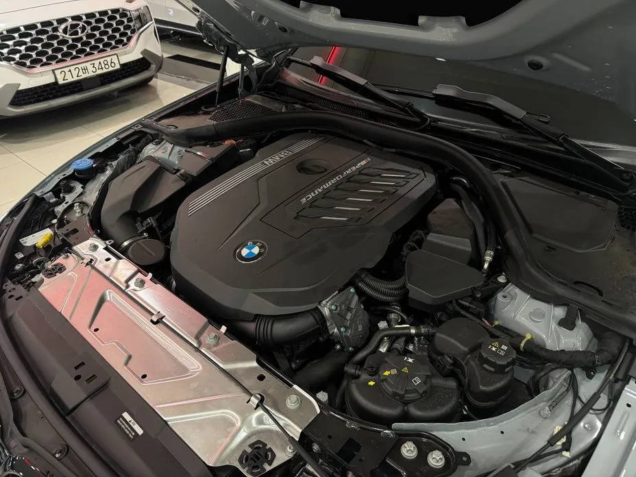 BMW 3-Series 2024 из KR, фото 6