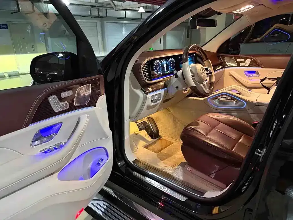 Mercedes-Benz GLS — фото 4